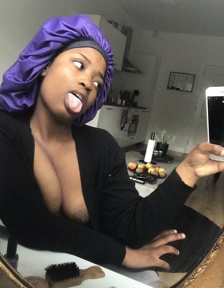 Mellaa Baby only fans leaked porn