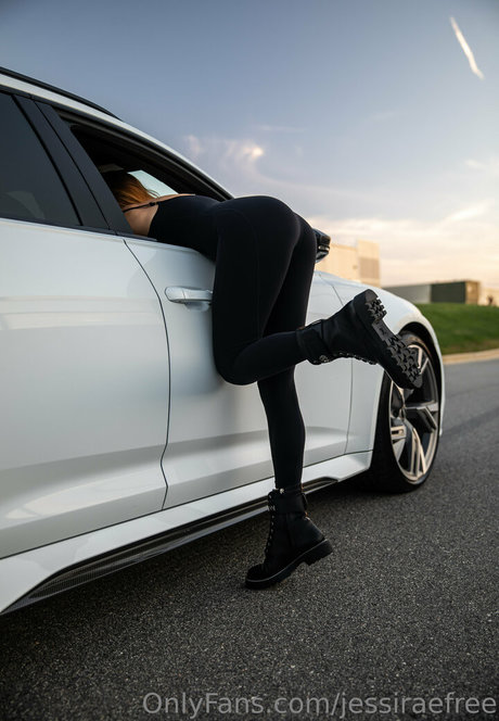 jessiraefree onlyfans leakd