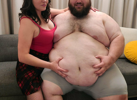 femalefeederheaven onlyfans topless