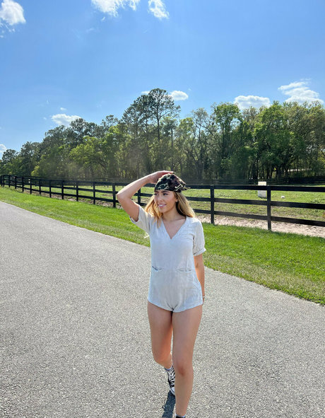 DakotaJane nude onlyfans leak