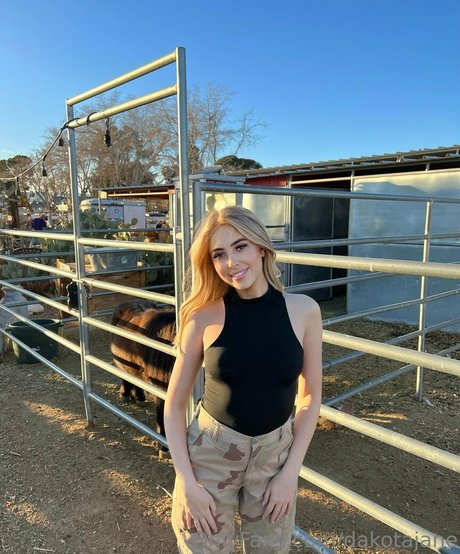 DakotaJane leaked onlyfans