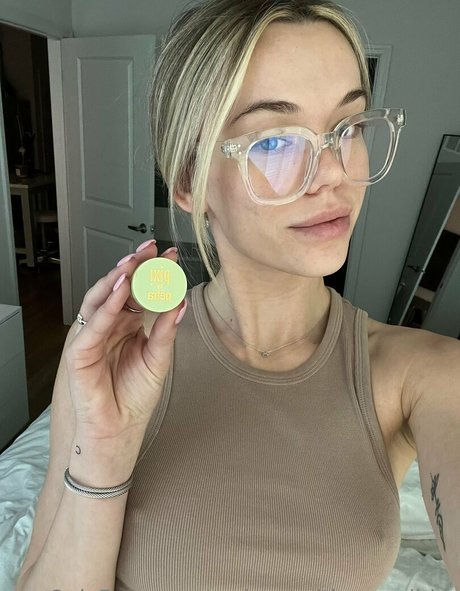 makeupwithmeredithh new onlyfans leaks