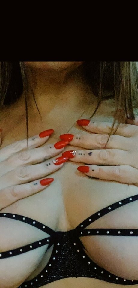 saxanextdoor onlyfans star