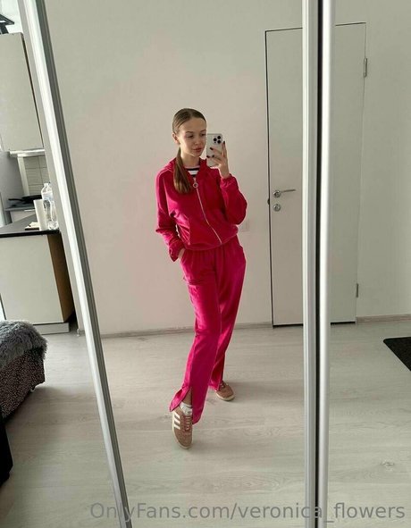 veronica flowers only fans review
