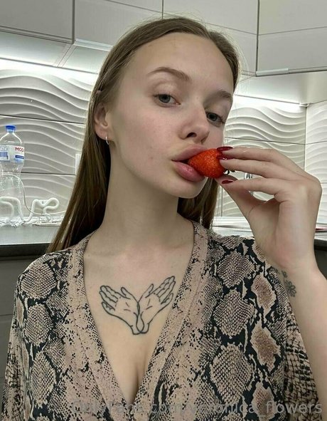 veronica flowers onlyfans leaks