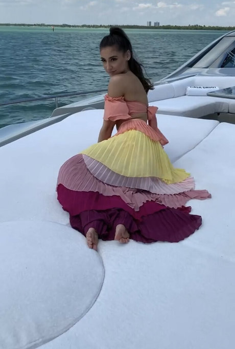 Andrea Helfrich nude onlyfans pics