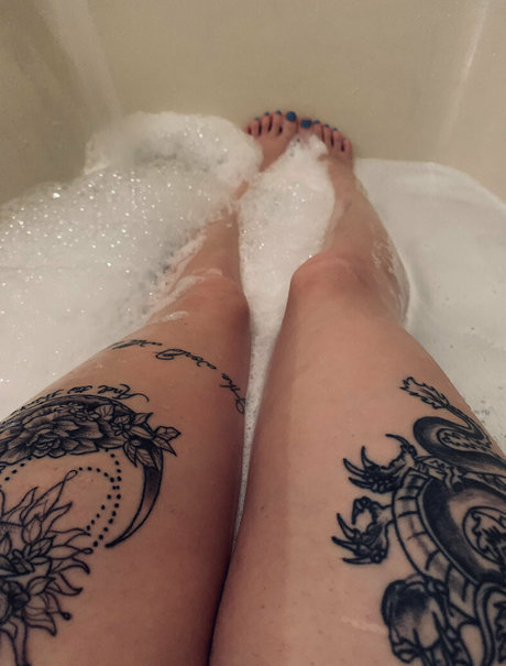 gingersbellycontent only fans review