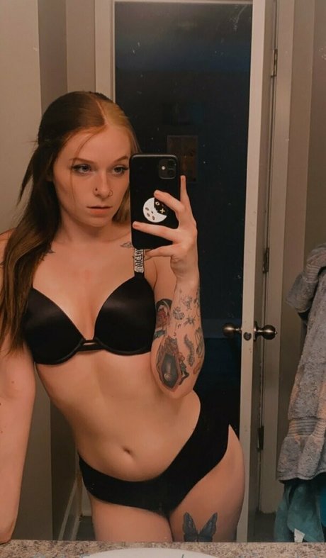 mxrphineslxt onlyfans photos