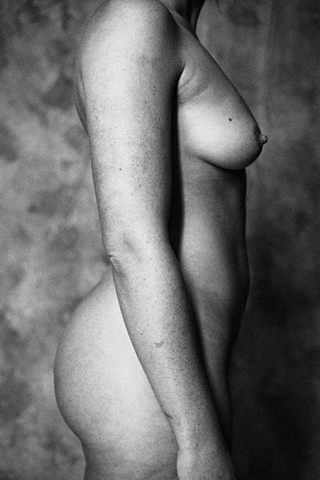 Iskra Lawrence naked onlyfans leaked