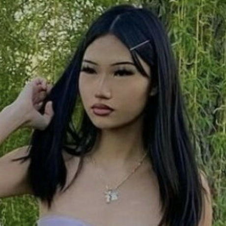 Foreign bich nude only fans