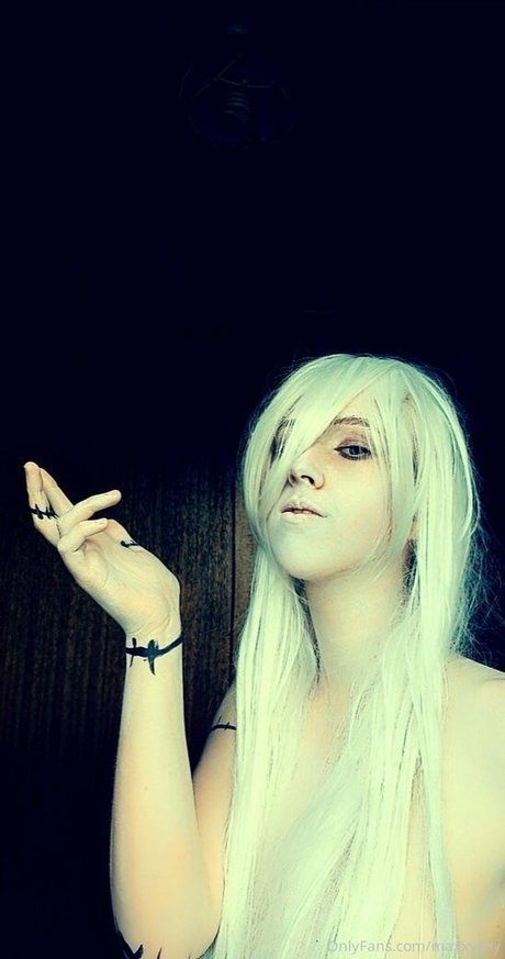 maxxyshy nude only fans leaks