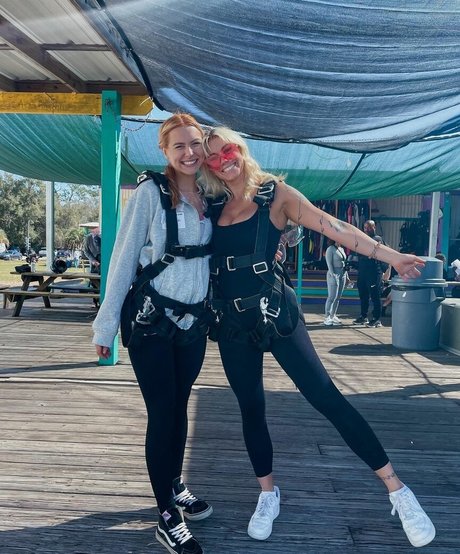 Taylor Hughs leaked onlyfans nude