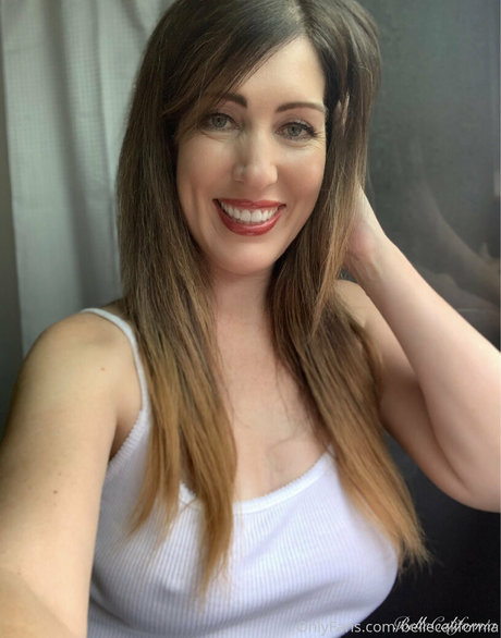 mrsbellecakes leaked only fans