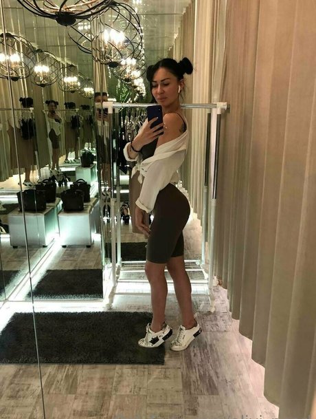 olivi pearl only fans review