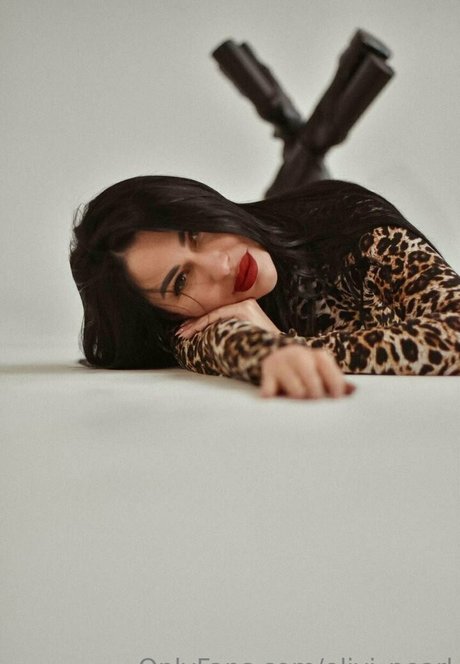 olivi pearl onlyfans picture