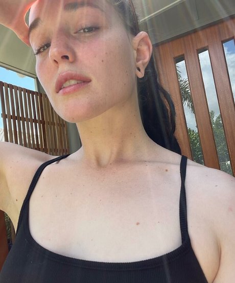 Skye Sharp leaks only fans