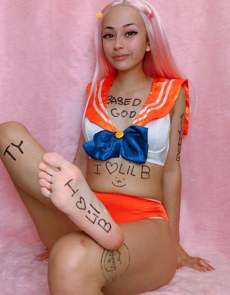 Spacegirlgemmy onlyfans pics