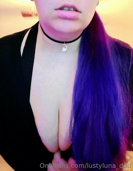 lustyluna ddd onlyfans pics