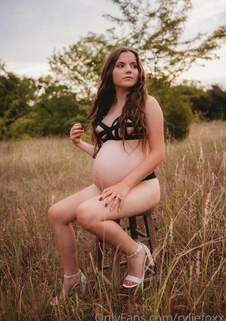 ryliefoxx topless onlyfans