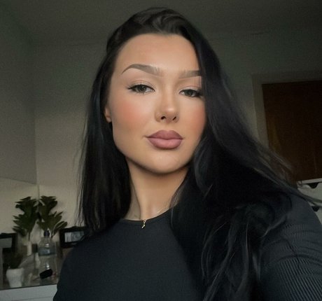 Honey Barrett onlyfans archive