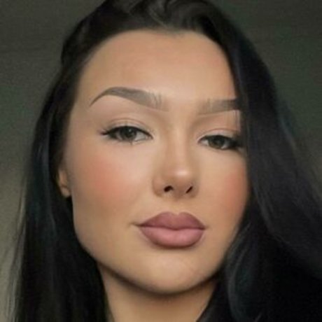 Honey Barrett onlyfans sexy