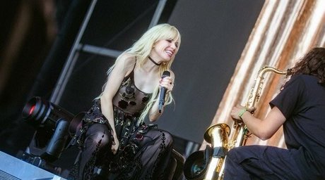 Carly Rae Jepsen on onlyfans