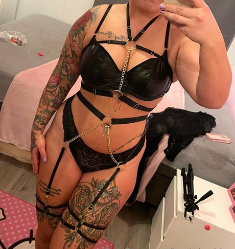 bootybarbiee onlyfans posts