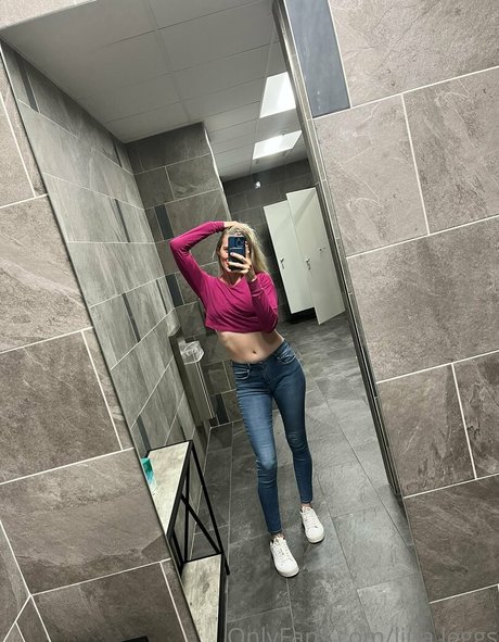 lina leggs onlyfans nude