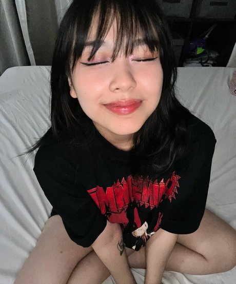 sadparu onlyfans photo