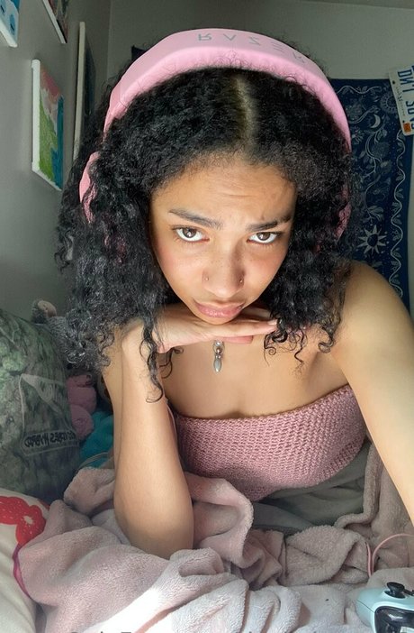 tinybabysmol2 onlyfans free