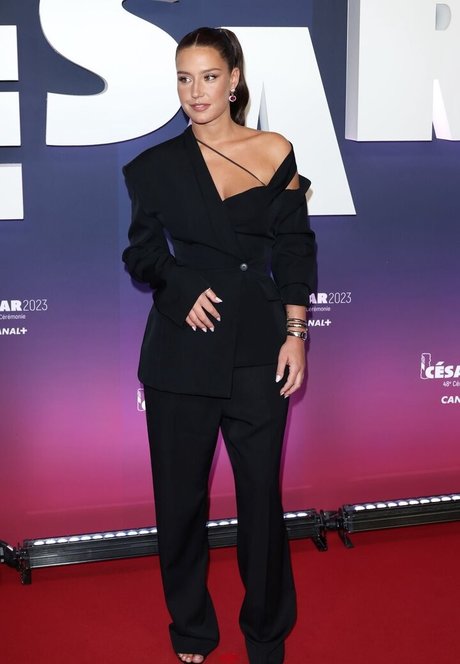 Adele Exarchopoulos sexy onlyfans