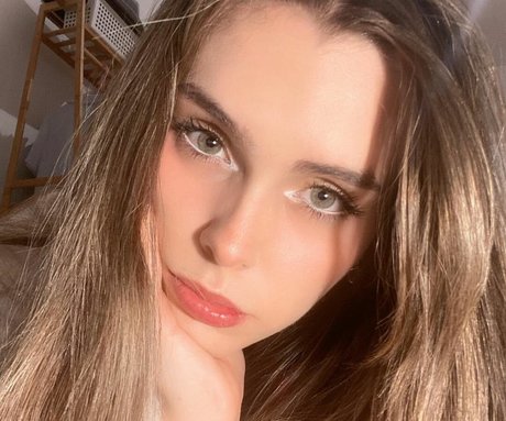 Olivia Herdt onlyfans model