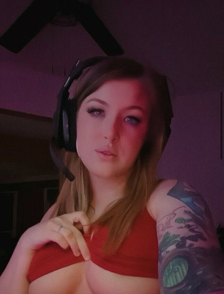 Mickaela West onlyfans exposed