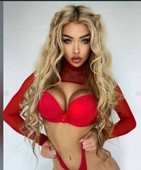 reginafoxi onlyfans leaks.