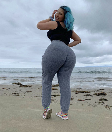 Kristh Albeno onlyfans model photo