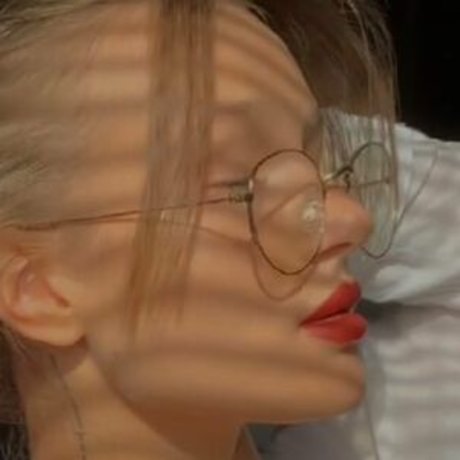 Karina Muzhalovska leaked onlyfans.