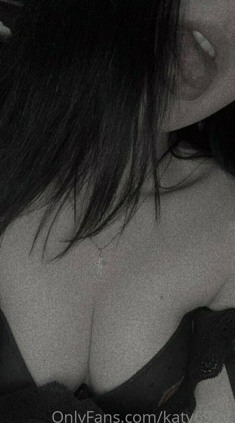 katy69 of onlyfans.