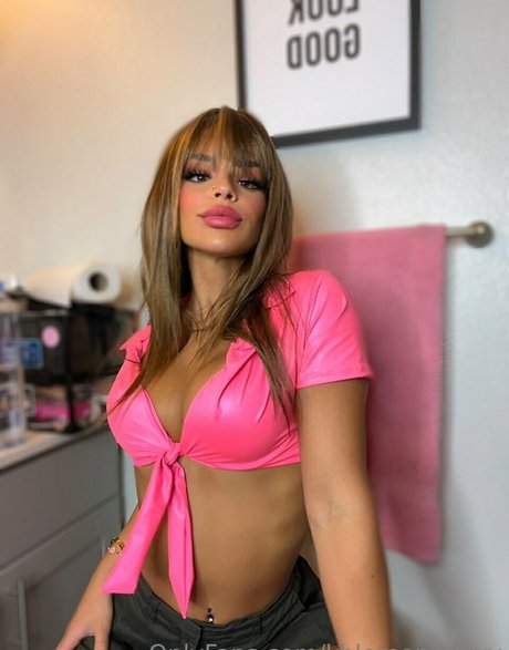 Chloe Swain onlyfans leaked nudes