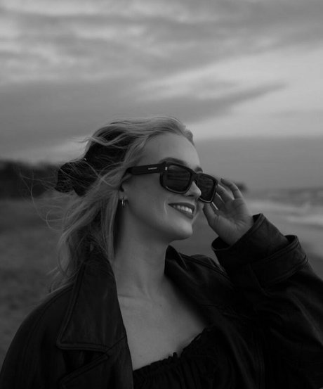 Chloe Rose Robertson leaked nude onlyfans