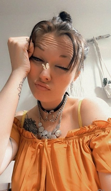 youcancallmeoly onlyfans page