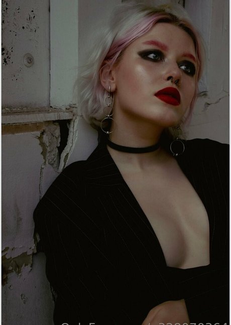 woodsnaomi joi onlyfans