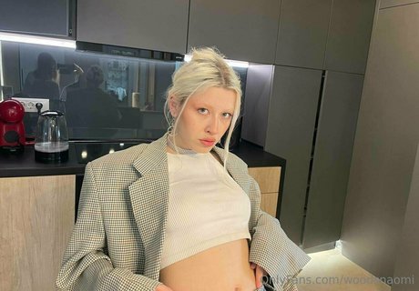 woodsnaomi onlyfans leaked pictures