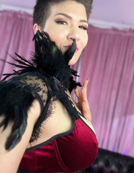 mistressalexandra onlyfans star