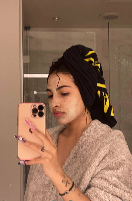 Vswrld naked only fans