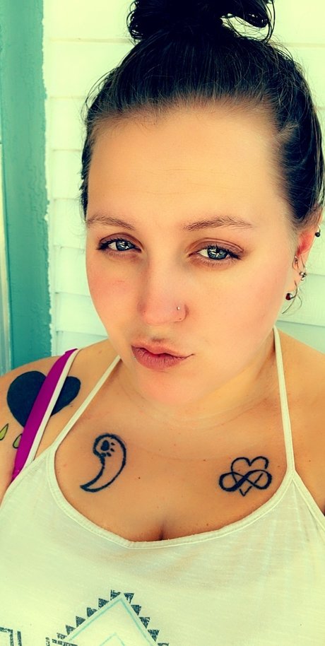 Crazy Momma 94 onlyfans photo