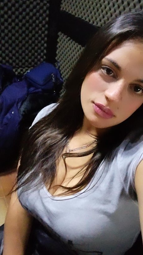 more1611 onlyfans ass