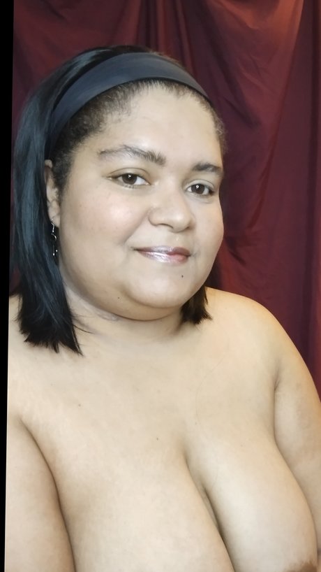 Ladyj 75 naked onlyfans pics