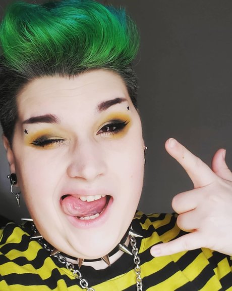 xXJavaVampXx onlyfans nudes leak