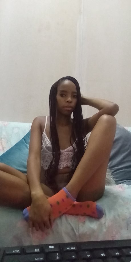 Salmina Nqokwe naked onlyfans leaks
