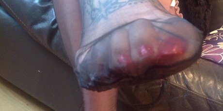 Lady nylons onlyfans free content